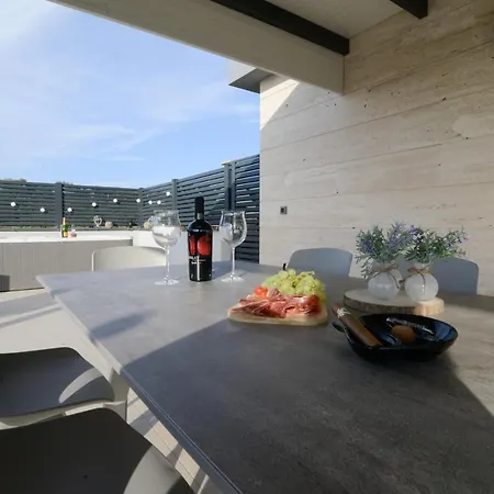 Magic Sunset Апартаменты